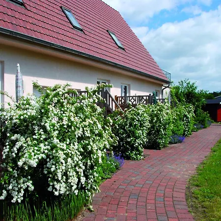 Holiday home Reihenhaus Mit Wlan In Buchholz Am Mueritzsee