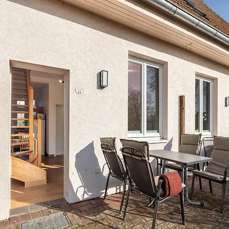 Holiday home Reihenhaus Mit Wlan In Am Mueritzsee
