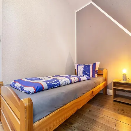 Holiday home Reihenhaus Mit Wlan In Am Mueritzsee