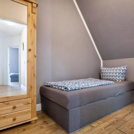 Reihenhaus Mit Wlan In Am Mueritzsee Holiday home *