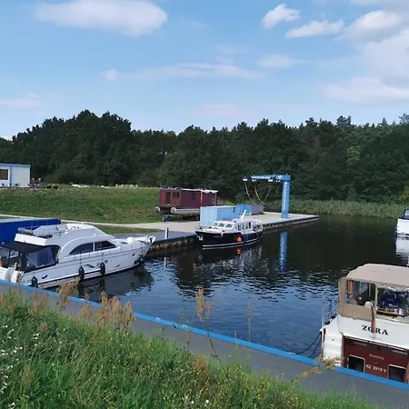 Reihenhaus Mit Wlan In Am Mueritzsee * Buchholz (Mecklenburg-Vorpommern)