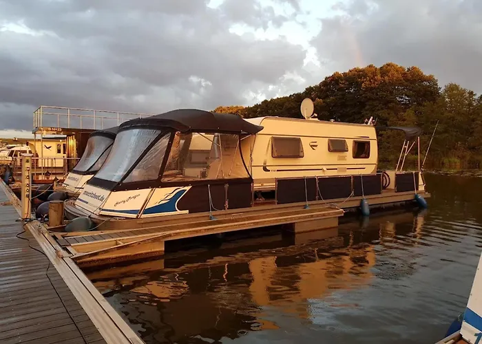 Feriehus Reihenhaus Mit Wlan In Am Mueritzsee *
